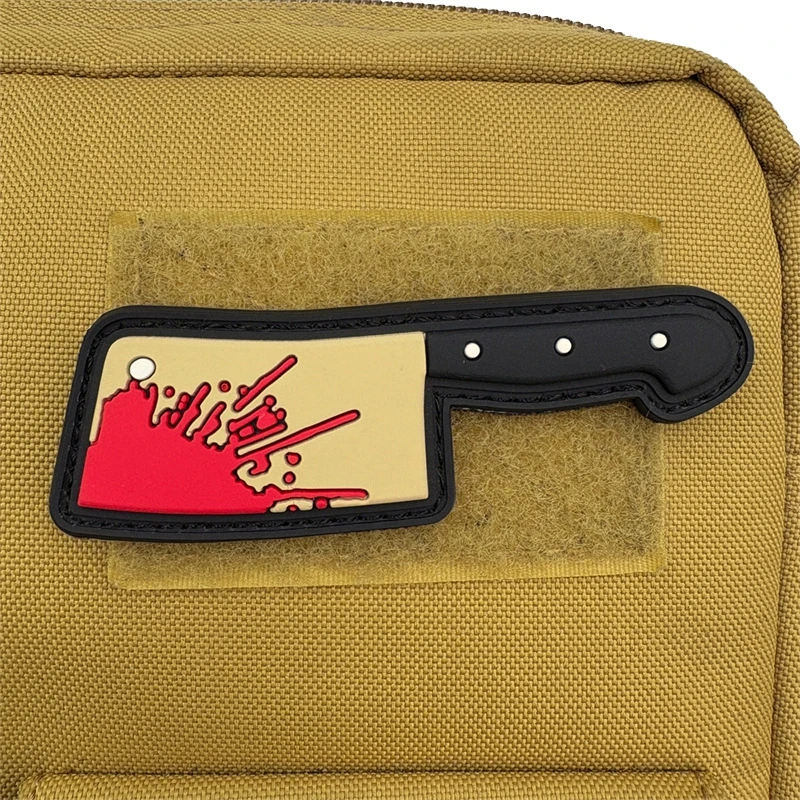 Parche creativo de gancho y bucle de PVC para bate de béisbol, parches de accesorios de ropa de motosierra de dibujos animados, insignia moral al aire libre, insignias tácticas - imagen 4