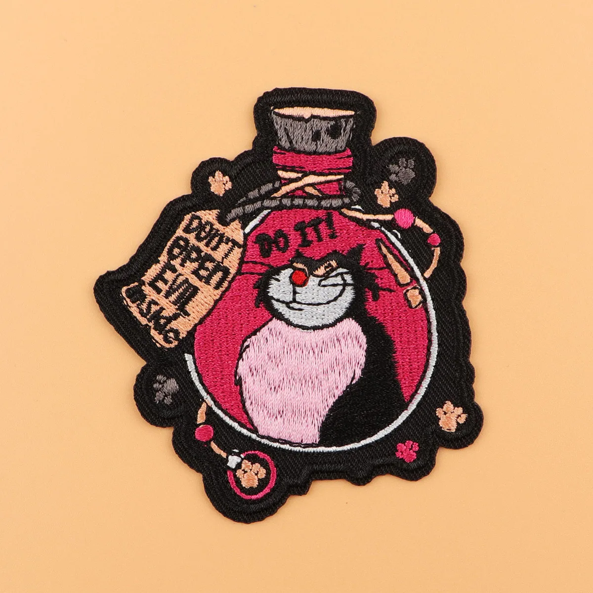Parche bordado de gato negro bonito, parches termoadhesivos para planchar de bruja "DO IT" para ropa, insignias para coser DIY - imagen 5