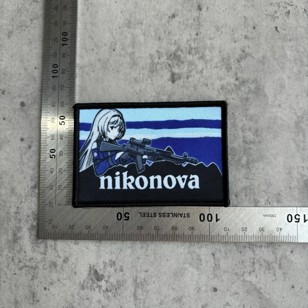 Parche táctico Kalashnikova Gun Girl, parches de gancho y bucle de Chica de Anime, brazalete moral, insignia de moral del ejército militar, pegatina para mochila - imagen 5
