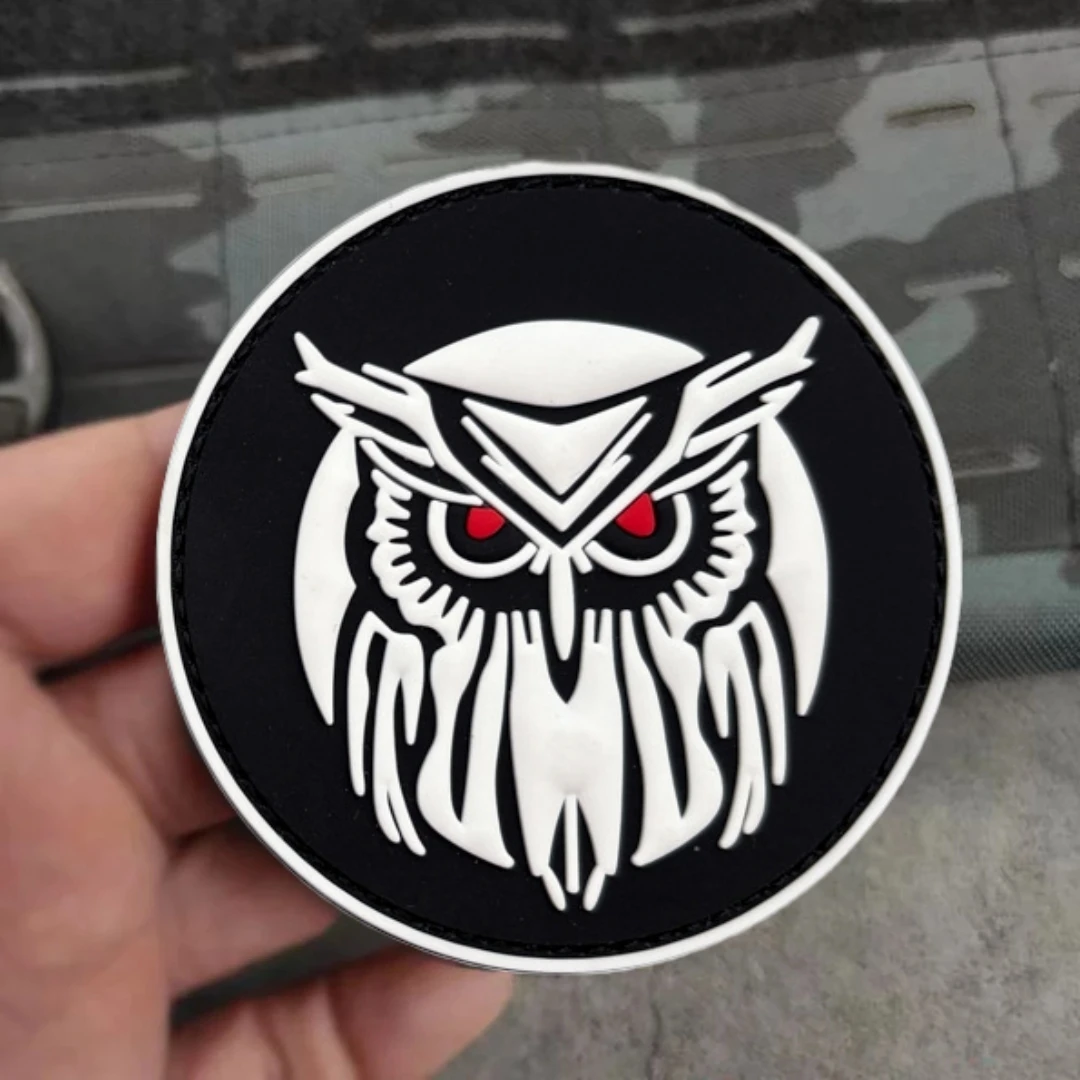 Brazalete táctico con emblema de búho, insignia de moral del ejército militar, pegatinas para mochila, parches de gancho y bucle de PVC para ropa - imagen 4