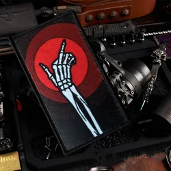 Parche táctico con dedos de esqueleto "Gesture", emblema de gancho y bucle impreso, insignia de moral militar, brazalete, pegatinas para mochila