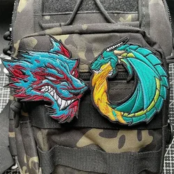 Parche táctico bordado unicornio dragón lobo con brillo nocturno