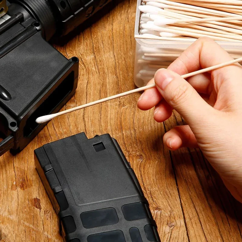 100 Uds. Hisopos de algodón de limpieza de pistola de 6 pulgadas de largo Kit de cepillo de limpieza de pistola cónica grande estera AR15 M4A1 AK47 AK74 Remington 870 Colt 1911 - imagen 2