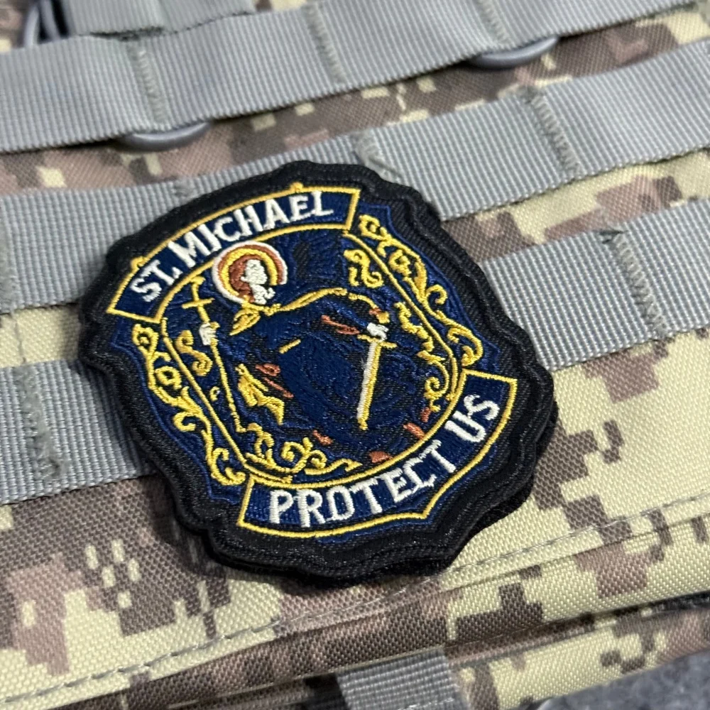 Parche táctico bordado San Miguel con gancho y bucle para uniforme - imagen 4