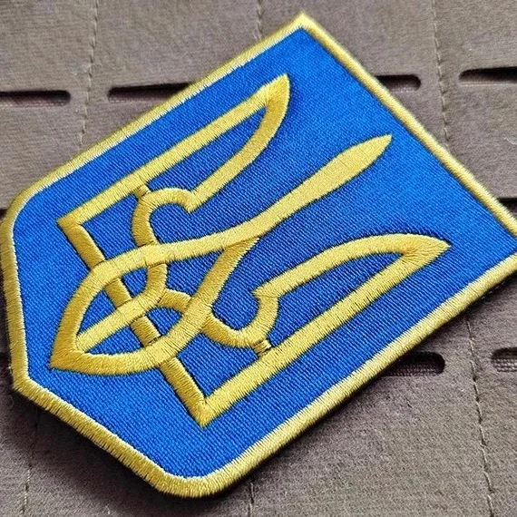 Parches bordados tácticos de Ucrania, emblema de bandera nacional de Ucrania, insignia con forma de escudo, parche de gancho y bucle para mochilas, gorras y chaquetas - imagen 3