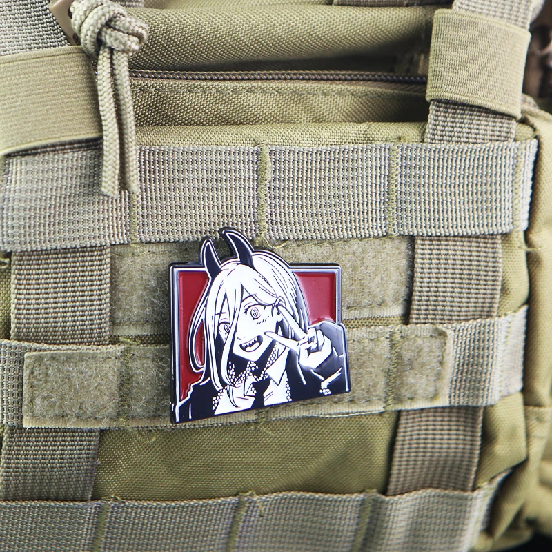 Motosierra hombre Demon Hunter táctico Anime Power parche de Metal brazalete DIY para ropa y mochila con gancho - imagen 4