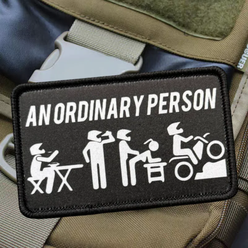 Parche estampado de una persona común, chaleco divertido, insignia de moral con gancho y bucle, pegatinas decorativas para mochila, parches para brazalete para ropa
