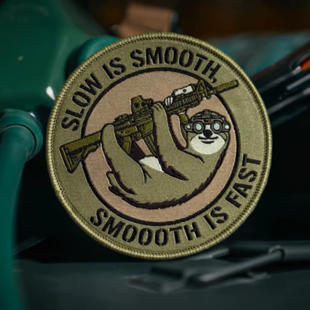 Parche táctico militar Slow Is Smooth gancho bucle para mochilas - imagen 4