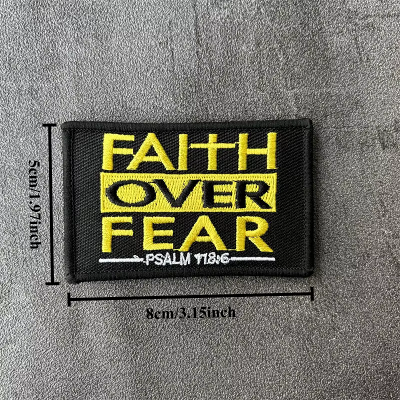Parche táctico bordado Faith Over Fear insignia gancho y bucle moral