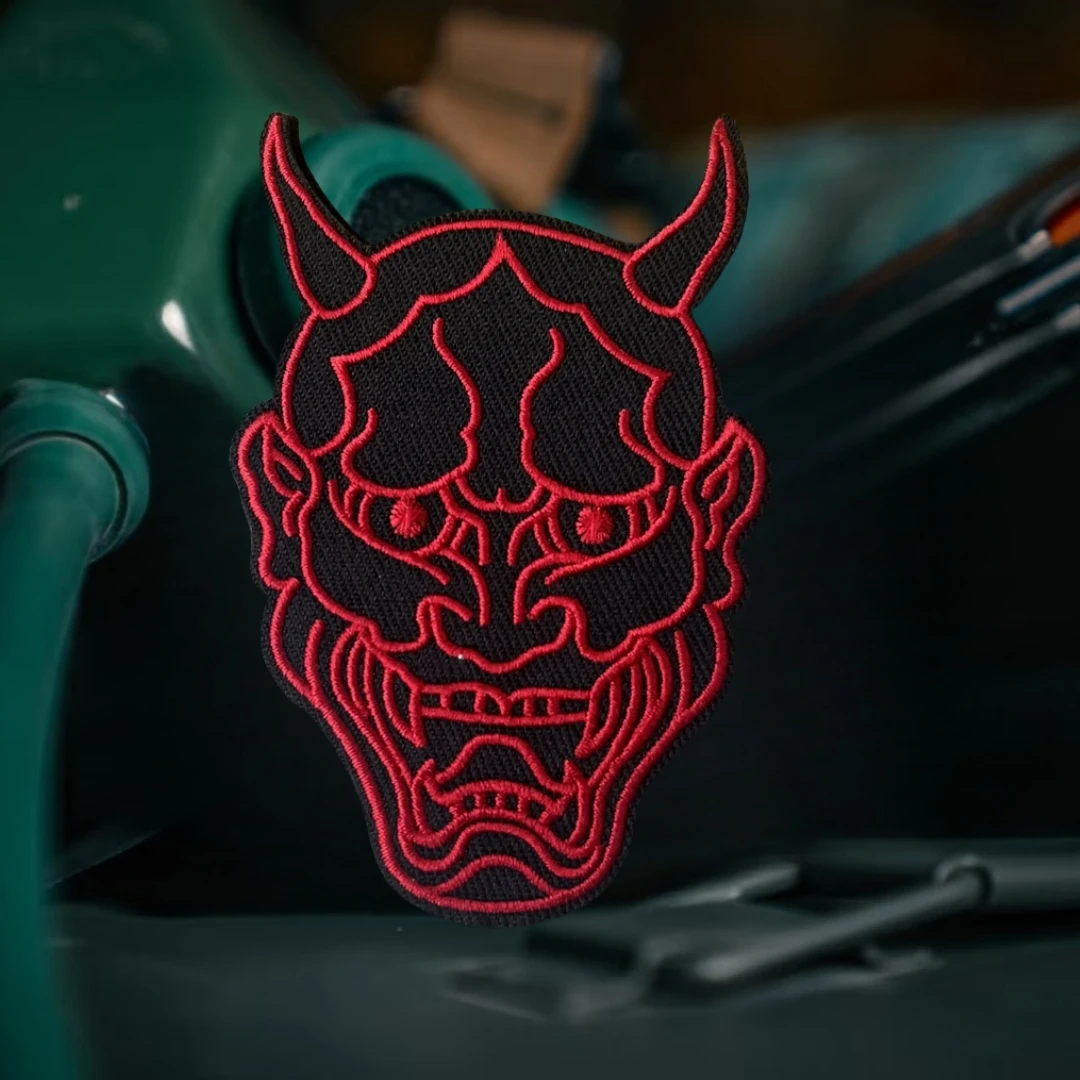 Insignia de moral táctica Chevron "Demon", brazalete decorativo del ejército militar, parches de gancho y bucle bordados, pegatina para mochila - imagen 5