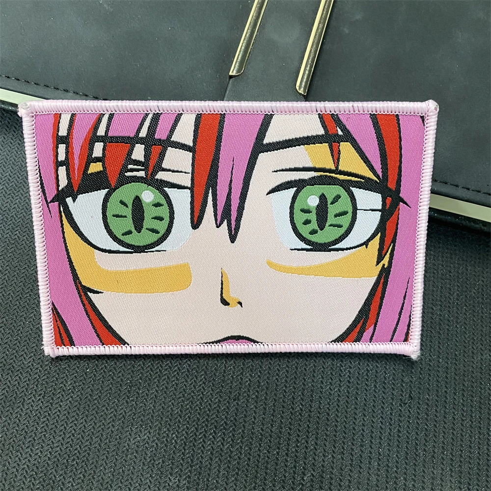 DARLING in The FRANXX Zero Two parche táctico Anime Girl Eye Print Hook and Loop moral Badge Hook and Loop Backpack Sticker - imagen 4