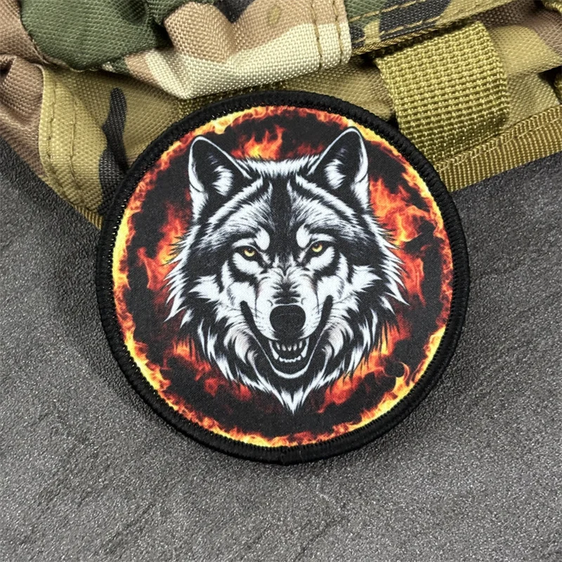 Parche con estampado de lobo para ropa, insignias de moral táctica, parches militares con gancho, pegatinas para mochila - imagen 2
