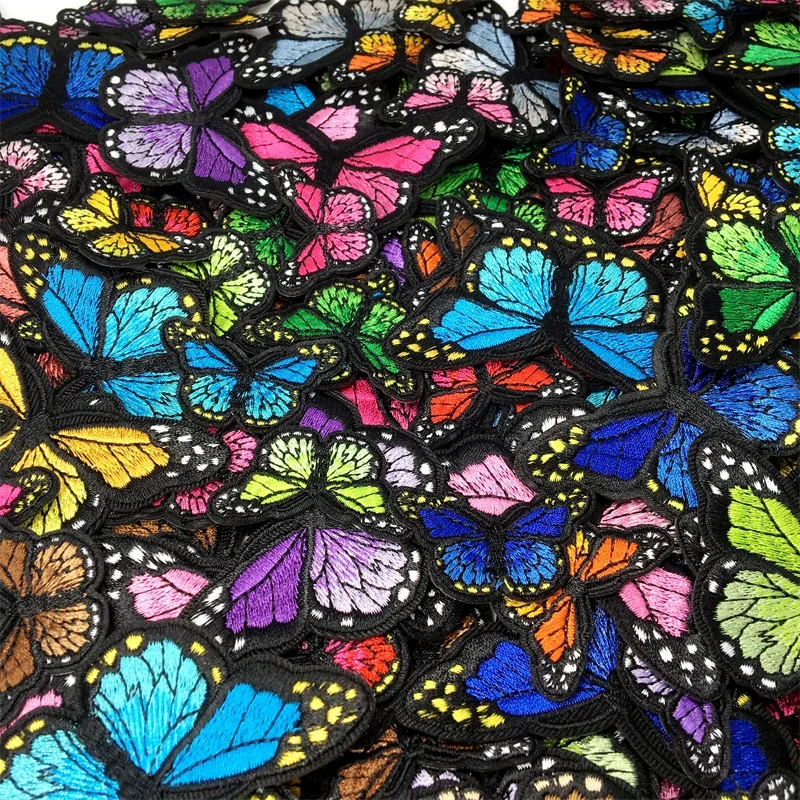 Parche bordado mariposa termoadhesivo para coser o planchar - imagen 4