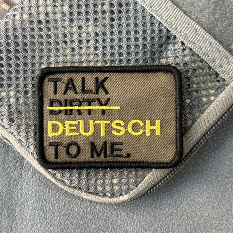 Parche "Talk Dirty Deutsch To Me", insignia táctica de moral, gancho bordado y bucle, mochila, decoración de ropa, pegatina, brazalete - imagen 4