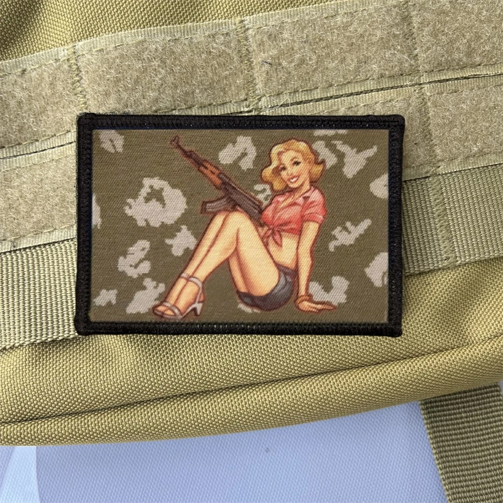 Snipers de diosa Sexy con pistola, insignia de moral, parches impresos, brazalete táctico, mochila, pegatinas de gancho y bucle - imagen 3