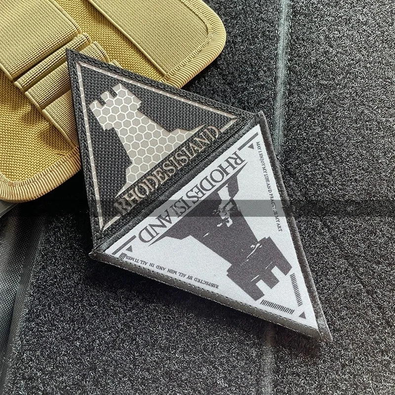 Insignia de moral IR reflectante de Rhodes Island, accesorios de bolsa táctica, Parche de gancho y bucle, emblema binario de Anime Arknights para uniforme - imagen 2
