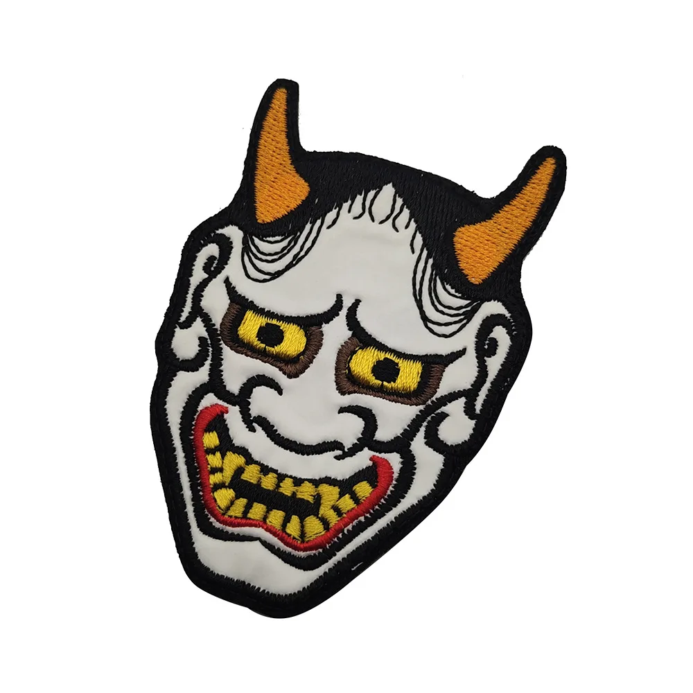 Parches IR tácticos de bruja bordada, máscara de diablo Prajna que brilla en la oscuridad, insignia, pegatina para mochila - imagen 4