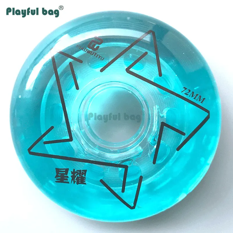 Una rueda de patineta azul con un patrón de estrella