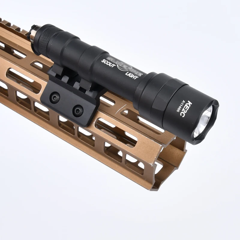 Surefir-linterna táctica para arma de caza, M600, M600U, M300, M300A, luz potente, ajuste de 20MM, montaje de riel MLOK - imagen 2