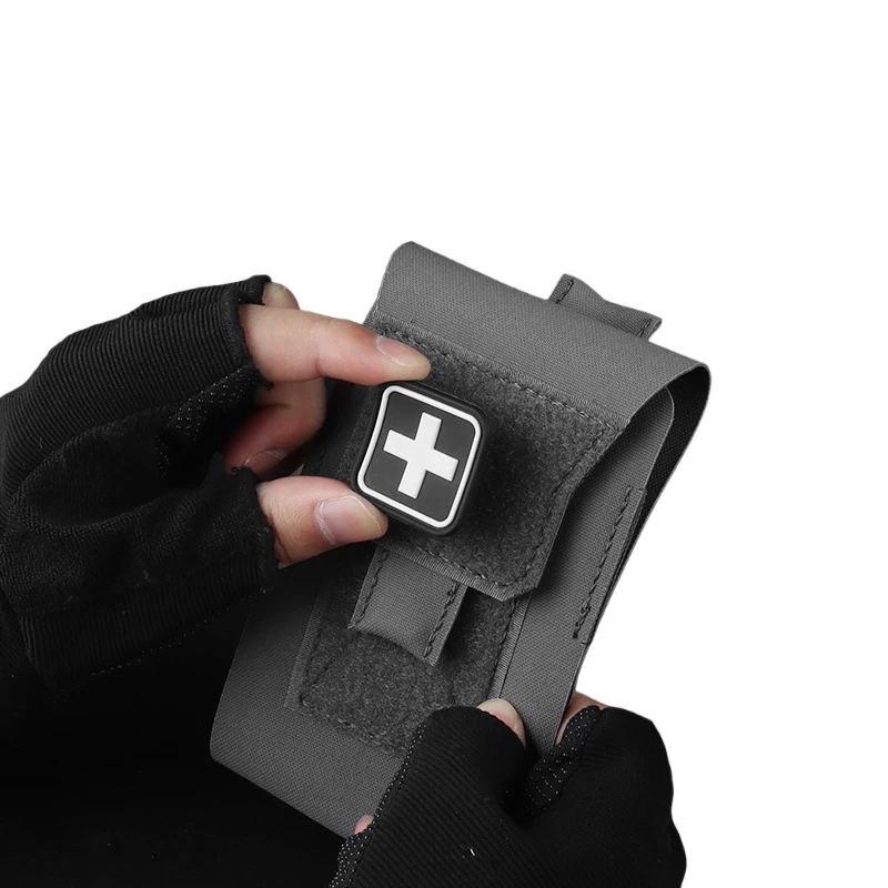 Pequeño botiquín de primeros auxilios multifuncional para senderismo al aire libre, bolsa de almacenamiento y rescate portátil simple al aire libre - imagen 3