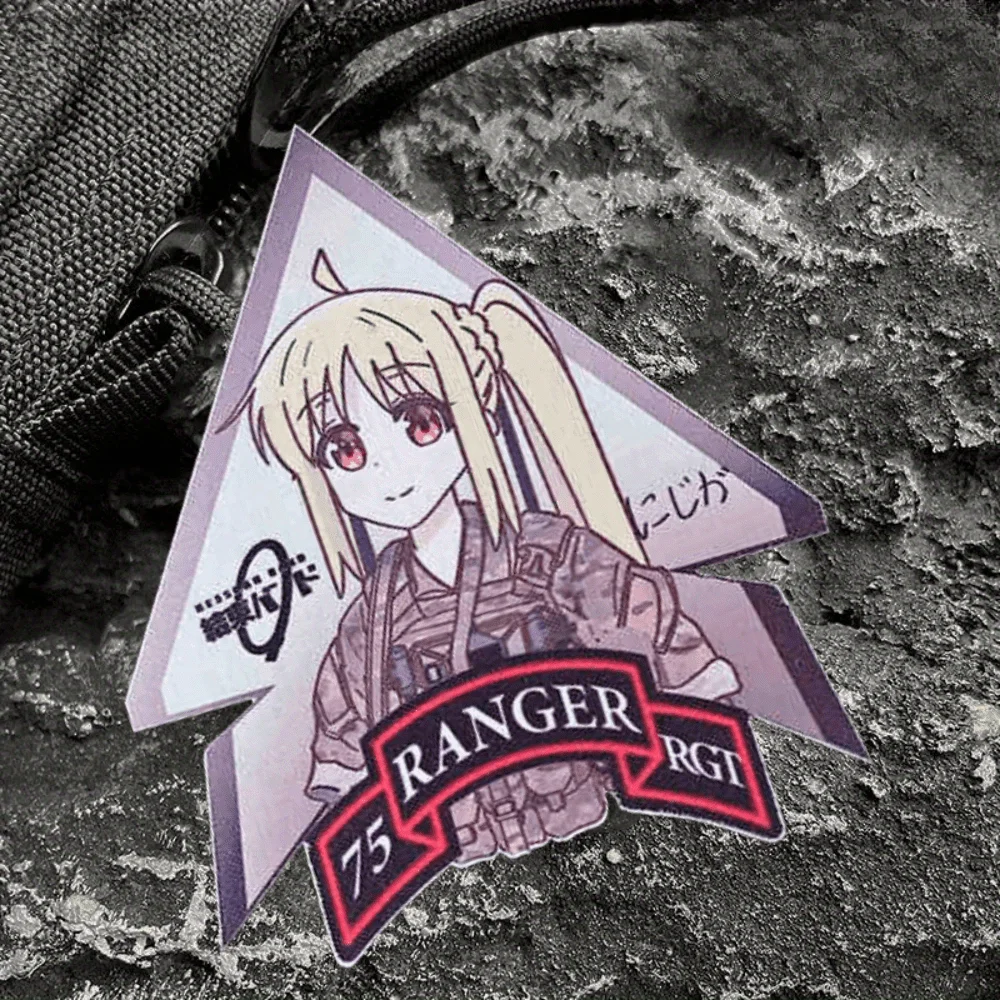 Parche táctico de roca solitaria, insignia de moral de chica de pistola militar, brazalete, parches de gancho y bucle impresos de pequeña soledad, pegatinas para mochila - imagen 4