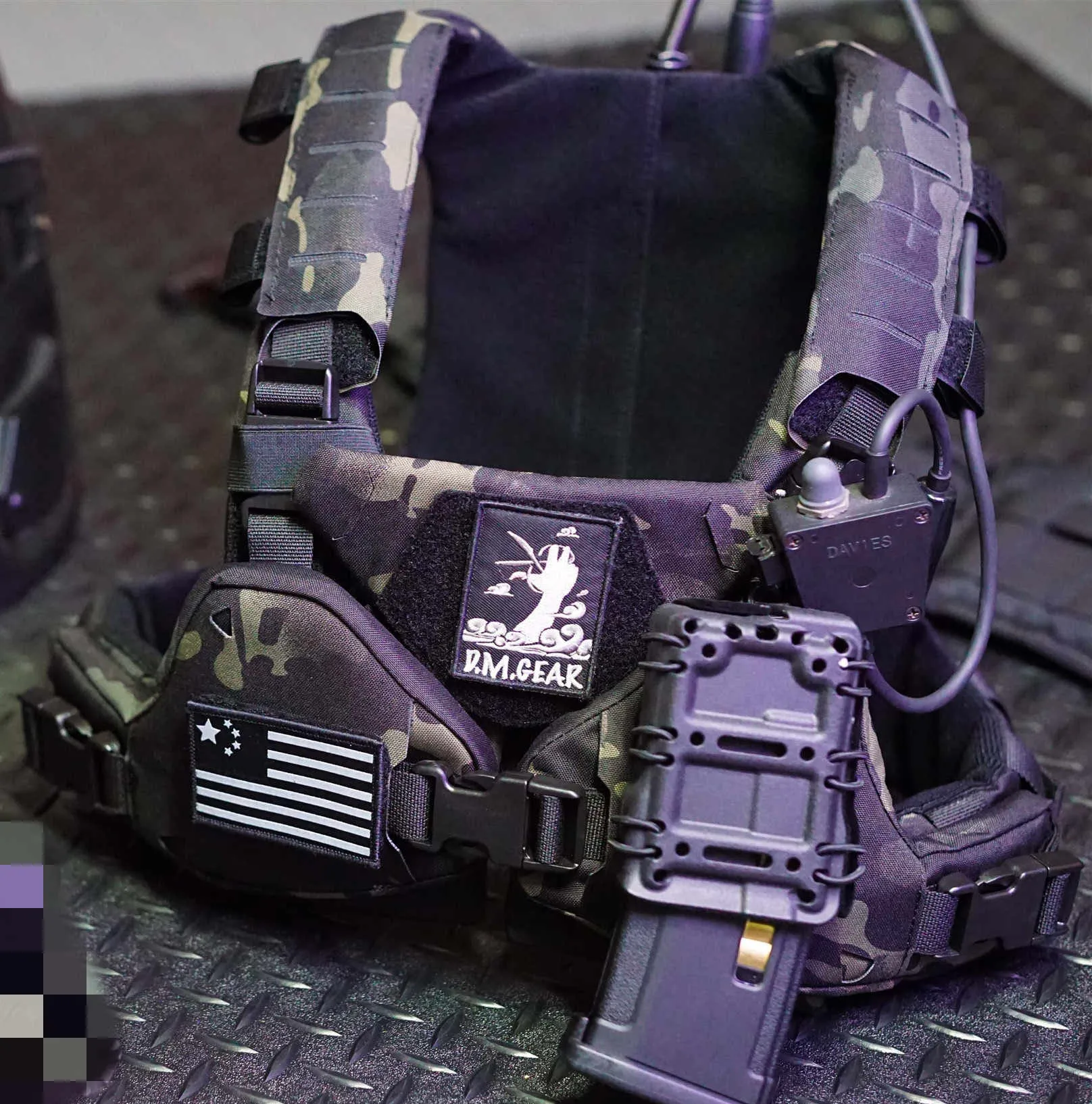 Armadura táctica del pecho del bikini del camuflaje de la nieve con el cuello del triángulo y la protección de la ingle - imagen 5