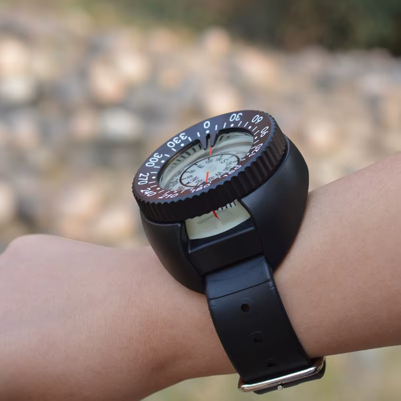 Brújula de buceo impermeable elástica tipo reloj para submarinismo - imagen 3