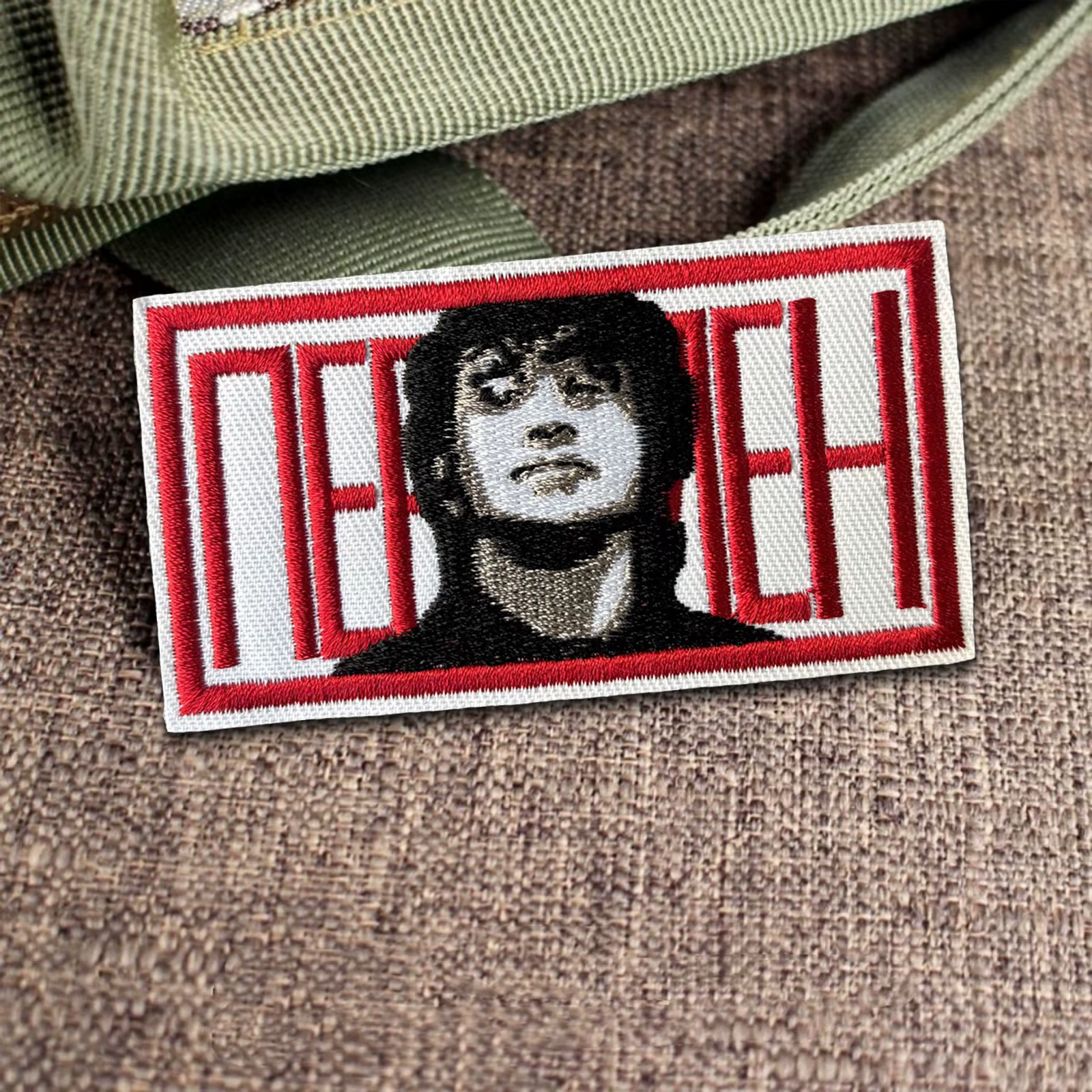 Parche táctico bordado Kino – Emblema con gancho y bucle - imagen 4