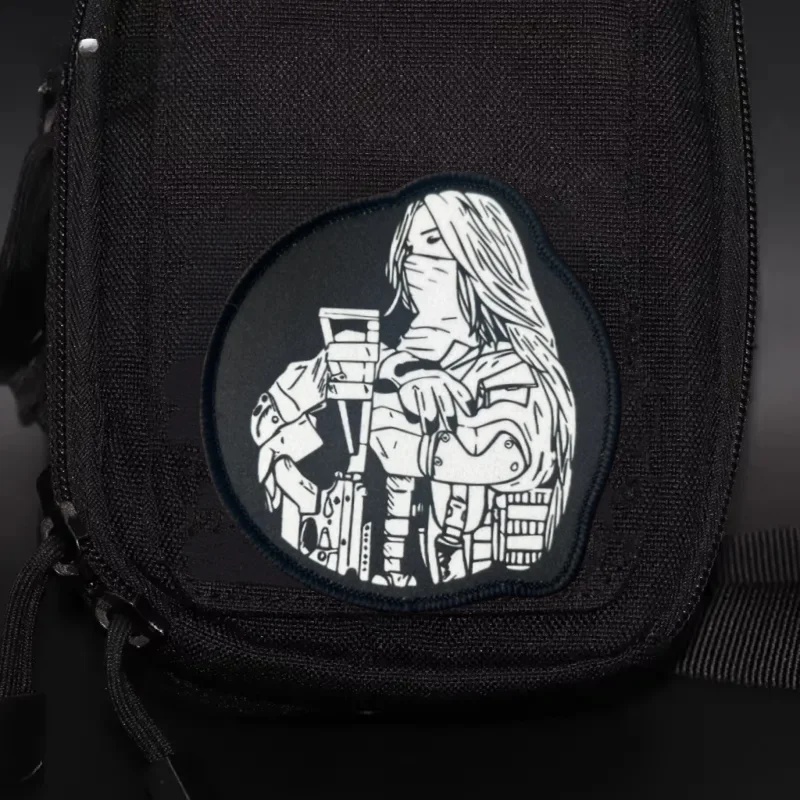 Parche de soldado femenino enmascarado, insignia de moral táctica con estampado, gancho y bucle, mochila, ropa, accesorios decorativos, pegatina, brazalete