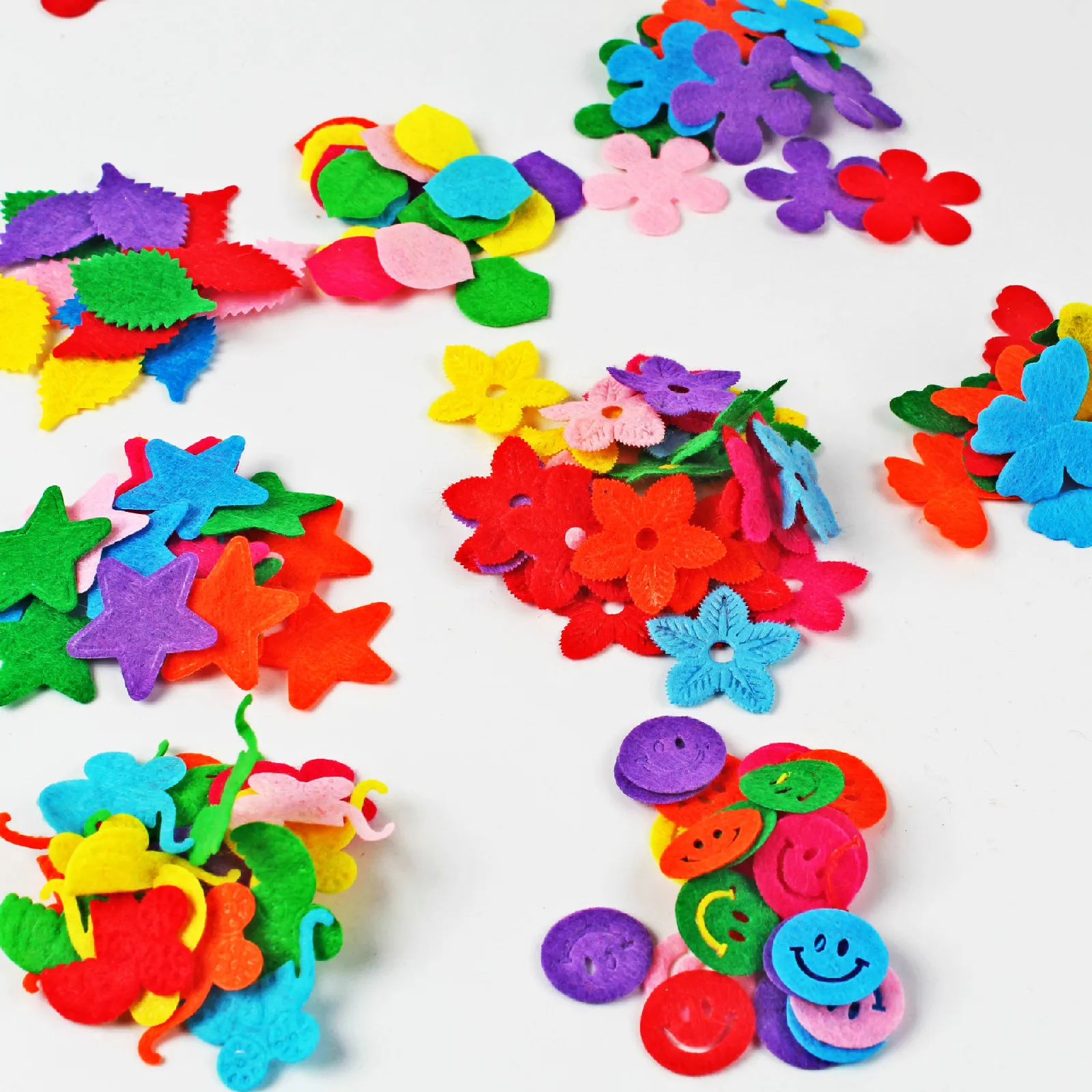 Tela de fieltro de lana de mariposa y flor sonriente, accesorio no tejido de 1mm, cuerda para el pelo, pegatinas hechas a mano, parches de apliques, almohadilla de fieltro, 100 piezas - imagen 2