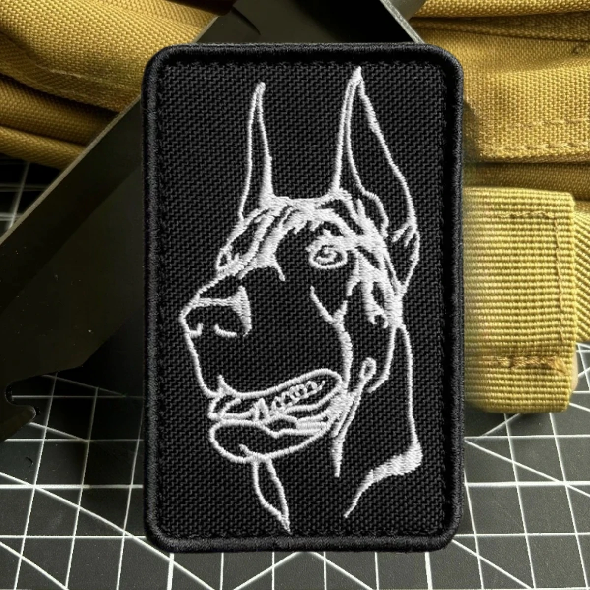 Insignia de moral de perro K9, parche táctico Doberman Pinscher, brazalete bordado de perro pastor alemán, parches militares, pegatina para mochila - imagen 3