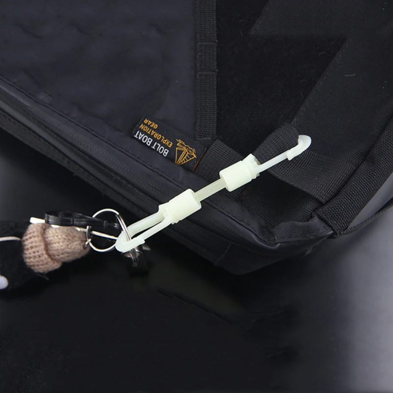 Hebilla de cuerda elástica luminosa, hebilla de doble extremo con botón, cremallera para mochila de Camping táctico, montañismo, decoración de equipo DIY - imagen 3