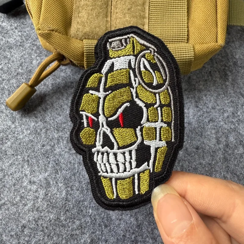 Parche bordado de granada, insignia de moral con gancho y bucle, brazalete militar, pegatinas para mochila, accesorios de ropa DIY - imagen 2