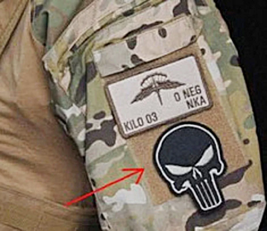 Brazalete militar bordado en 3D, parche de Calavera, mochila de moral táctica, parches de gancho y bucle para ropa - imagen 4