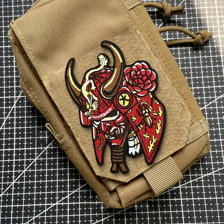 Parche táctico para casco samurái de demonio rojo, brazalete con gancho y bucle bordado, insignia de moral militar, pegatinas para mochila - imagen 5