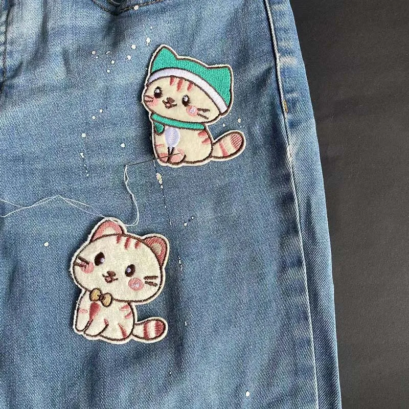 Lindo gato de peluche insignia tela apliques pegatinas de ropa, parche de reparación de bordado de animales de dibujos animados autoadhesivo, ropa de costura DIY - imagen 5