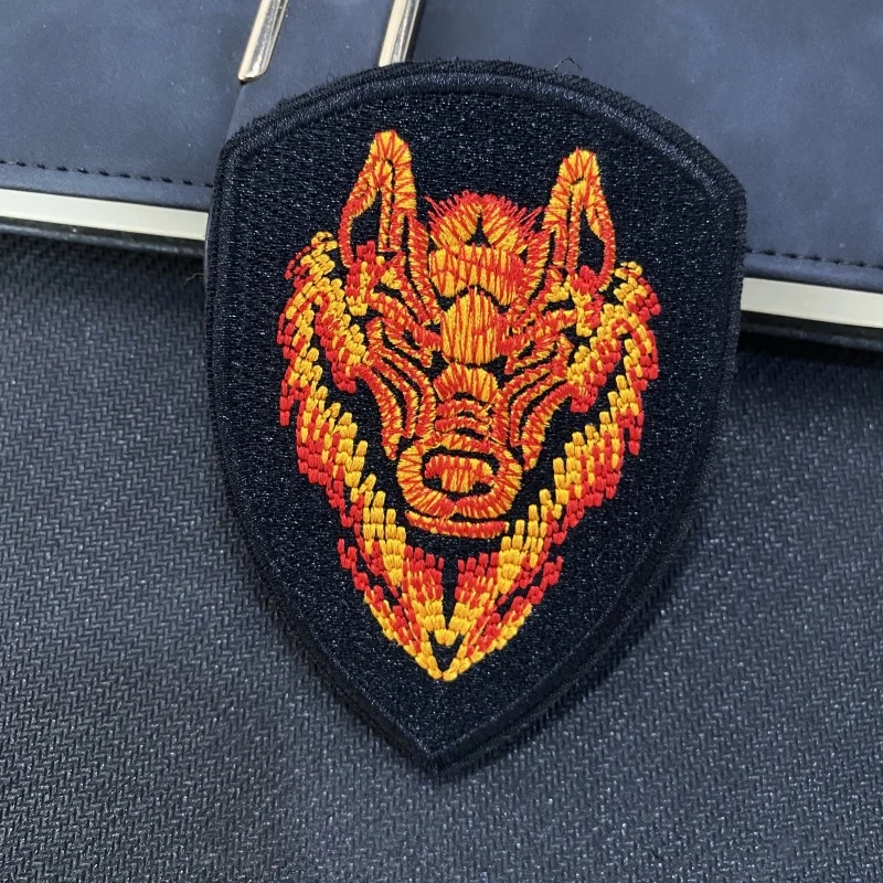 Parche táctico bordado de lobo Chevron en la ropa, parches de gancho y bucle, insignia de moral de personalidad, pegatinas de mochila militar - imagen 4