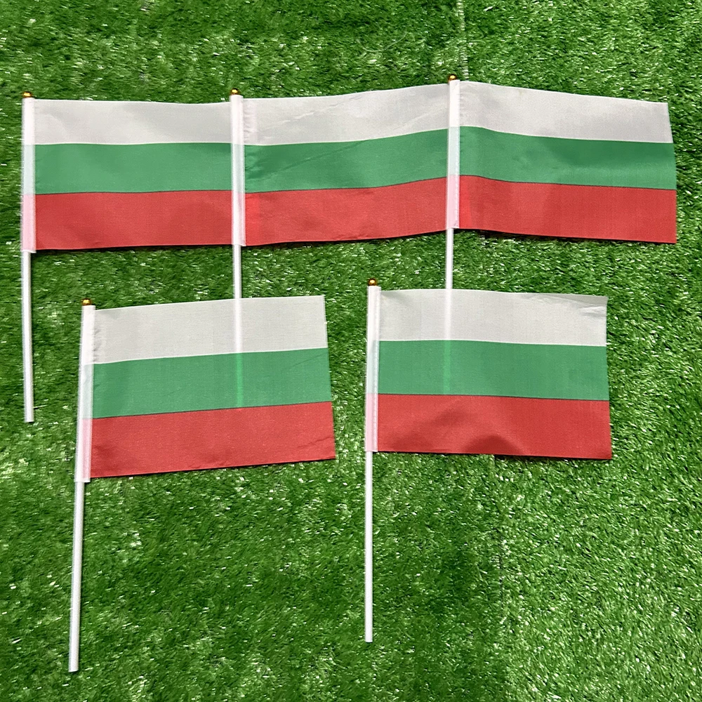 Bandera del cielo bandera de mano de Bulgaria 10/20/50/100 Uds 21*14cm banderas onduladas de mano de Bulgaria con poste de plástico para actividades deportivas decoración del hogar