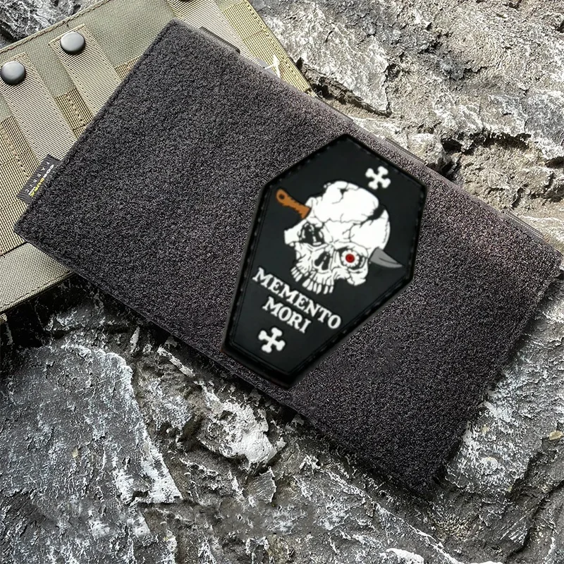 Parche de PVC de calavera MEMENTO MORI en la ropa, pegatinas de insignia de moral, parches militares tácticos para mochila, Wappen - imagen 4