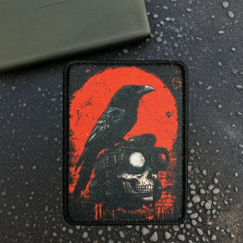 Parche con estampado táctico de soldado y esqueleto de cuervo, insignia de moral militar con gancho y bucle, pegatinas decorativas para mochila, parches para ropa - imagen 2
