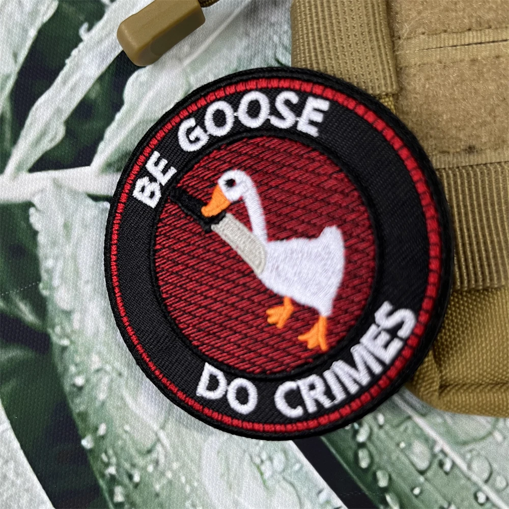 Pegatina de mochila táctica militar, parches bordados, insignia de moral con un cuchillo, The Stupid GOOSE DO FICS - imagen 3