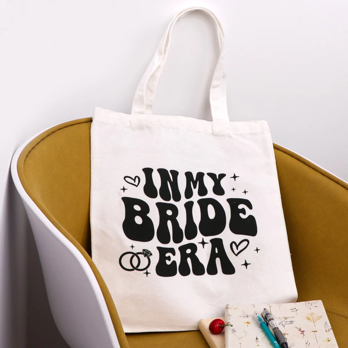 Bolso de lona 'In My BRIDE Era', bolso de mano plegable, bolso de compras portátil para mujer, bolso de hombro de colegio, regalo de novia - imagen 3