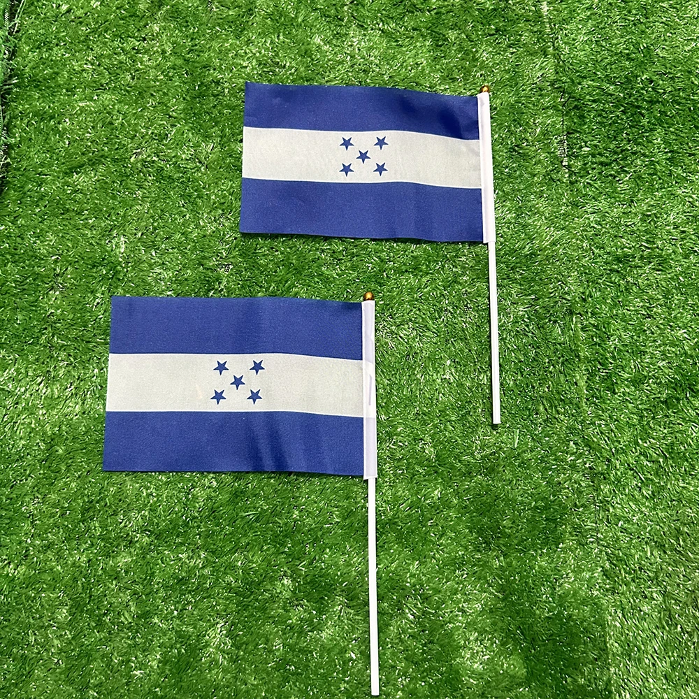 Bandera de la SKY, bandera de mano de Honduras, 10/20/50/100 Uds., 21x14cm, banderas onduladas a mano de Honduras con poste de plástico para actividades deportivas, decoración del hogar - imagen 3