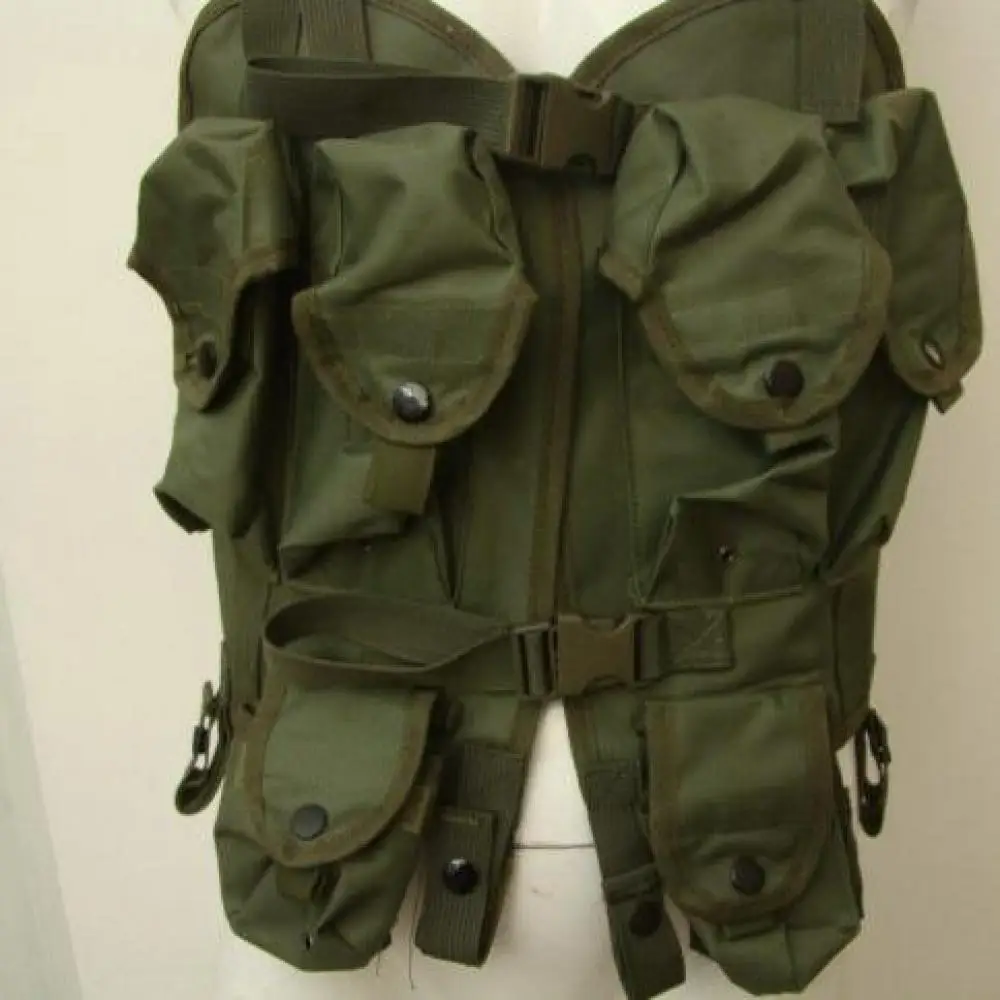 Chaleco de entrenamiento de campo táctico al aire libre Chaleco de juego - imagen 4