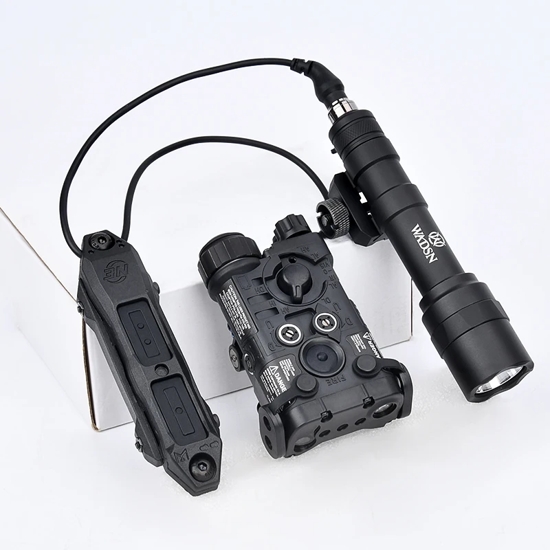 Tácticas NGAL rojo verde azul indicador luz LED blanca M600 M600U linterna 800 lúmenes caza interruptor de presión de doble botón - imagen 5