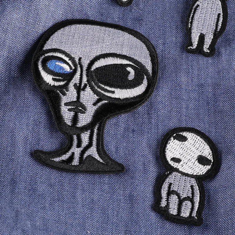 Parches bordados de Alien para Jeans, insignia de retales de Calavera, accesorios de bricolaje para planchar - imagen 2