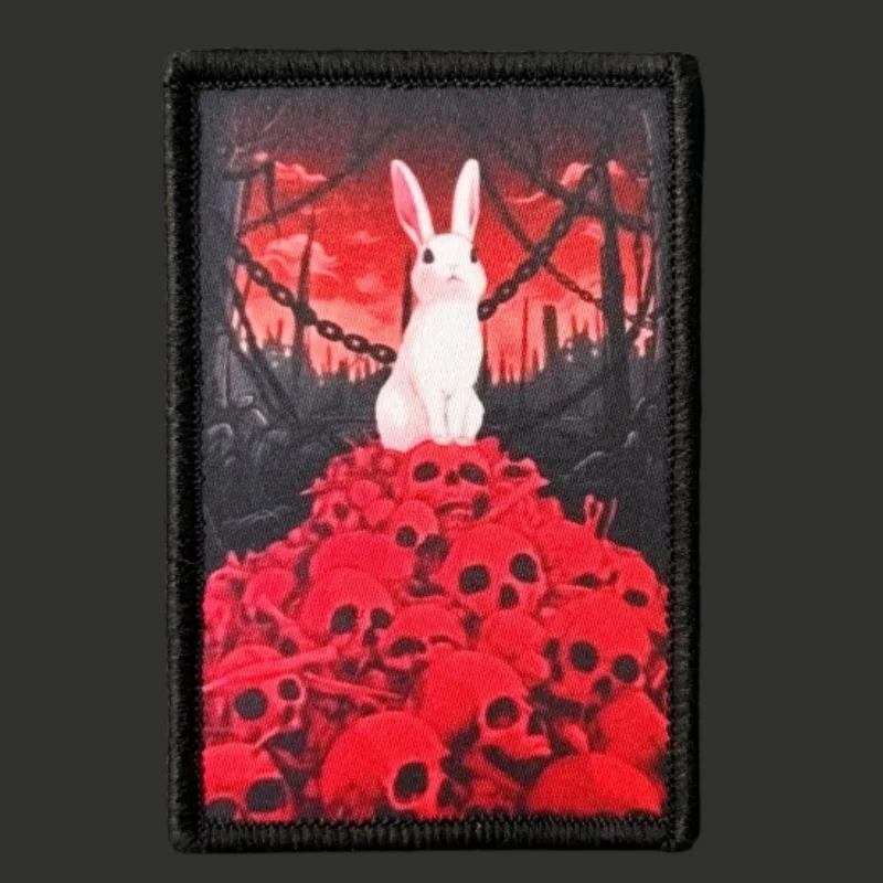Parche táctico gótico calavera conejo velcro para mochilas y ropa - imagen 3