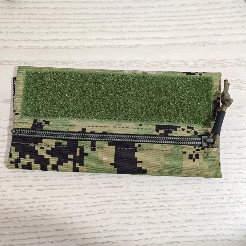 Bolso pequeño, enfoque en el producto