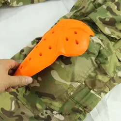 Pantalones tácticos DF con protección de rodilla integrada