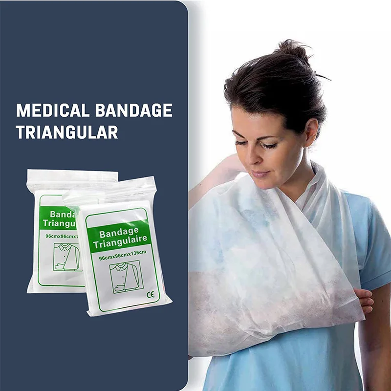 Kit Primeros Auxilios - Férula triangular en uso